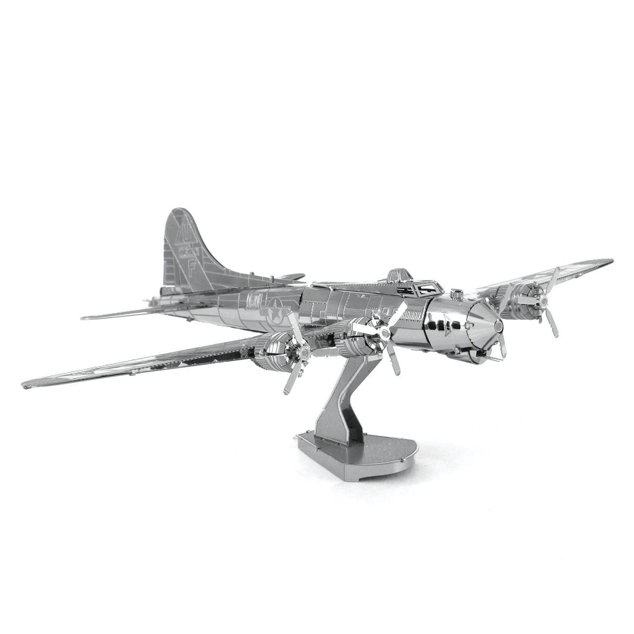 Wingbench™ B-17 FLYING FORTRESS