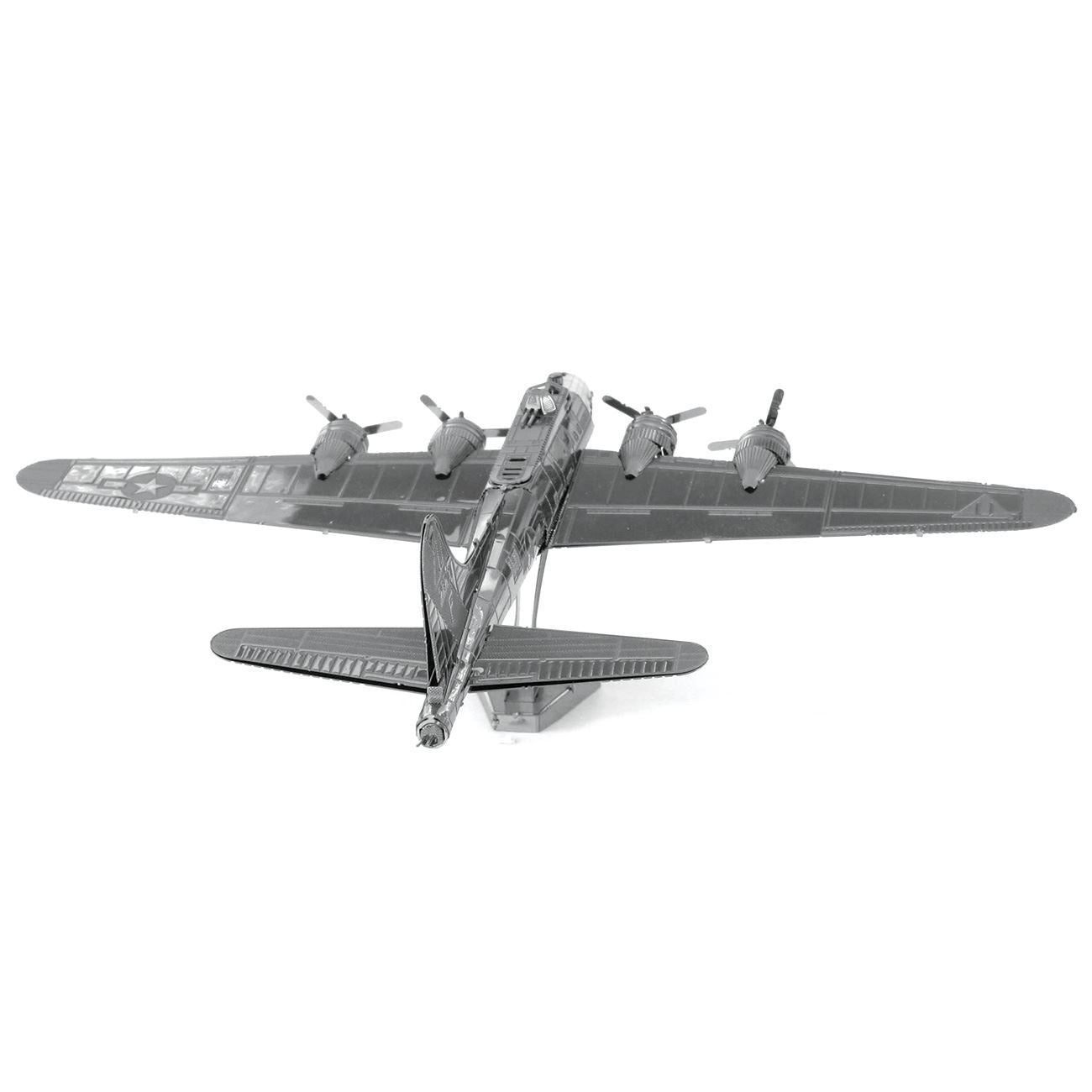 Wingbench™ B-17 FLYING FORTRESS