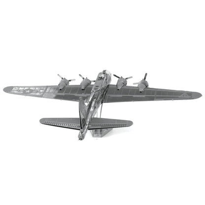 Wingbench™ B-17 FLYING FORTRESS